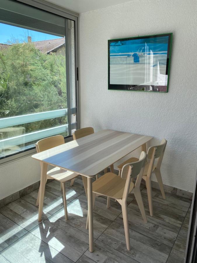 Spacieux Studio Sur Le Port De Hyères Esterno foto